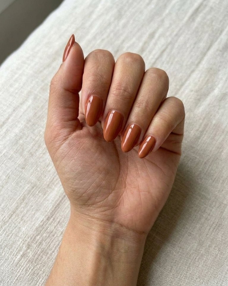 Copper rust polish on a sample hand: True Autumn